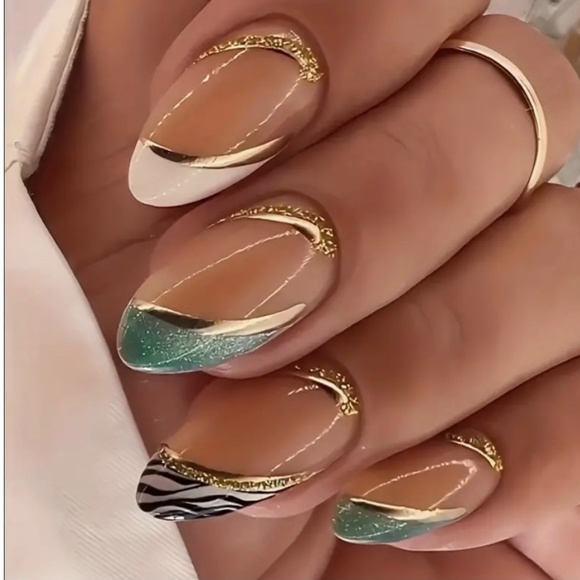 π₯2for15$π₯French manicure style reusable false nails - Picture 1 of 7